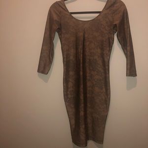 Patterned nude long sleeve dress